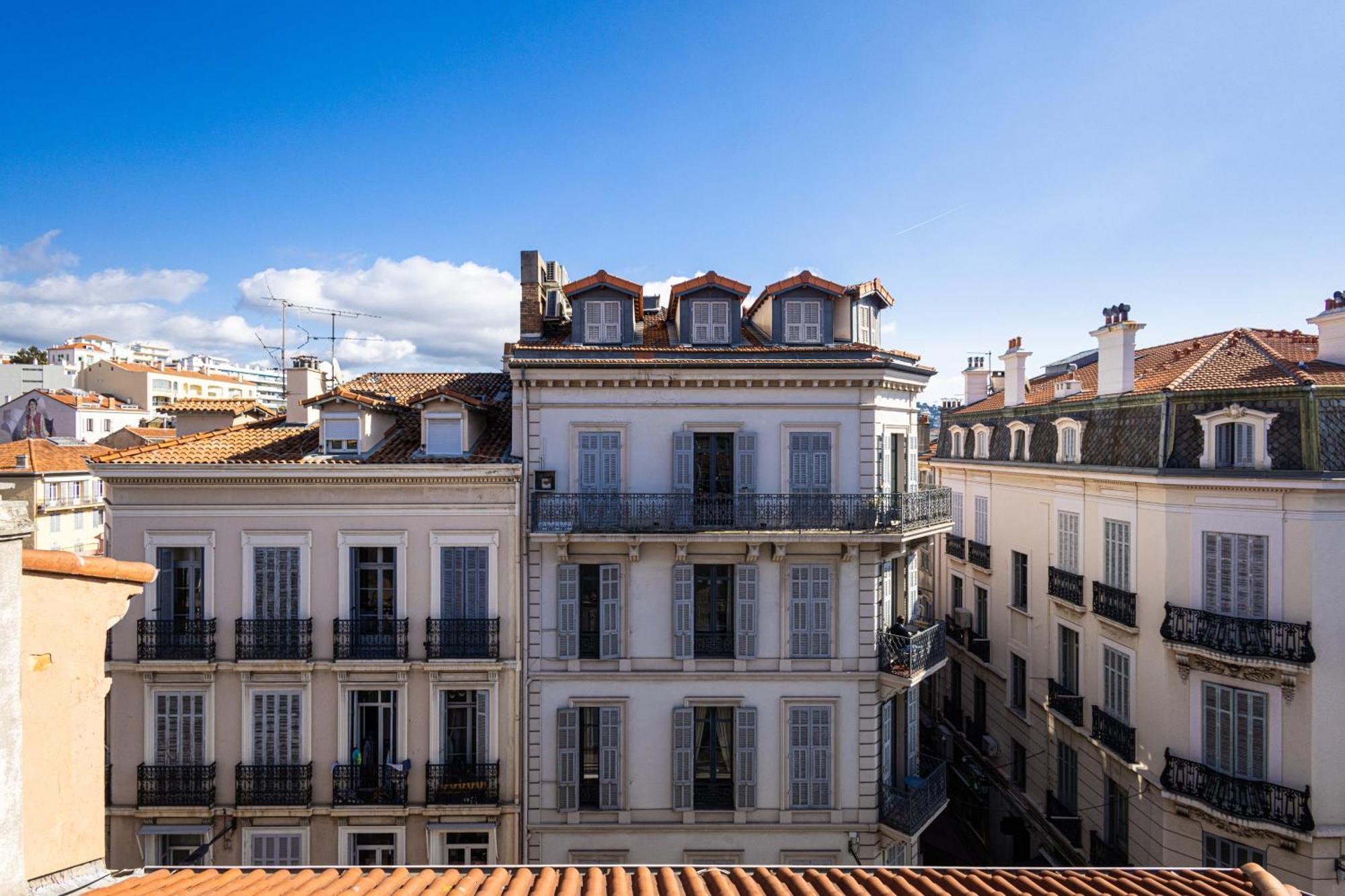 Apartamento Triplex 150m2 Coeur Vieille *